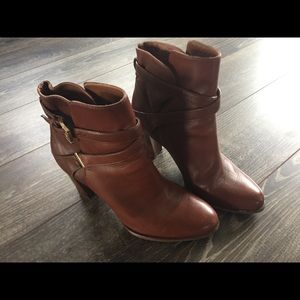 Vero Cuoio by Vince Camuto Boots